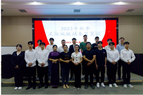 精心安排，送生上门——365官网送2023届毕业生赴企业参加面试