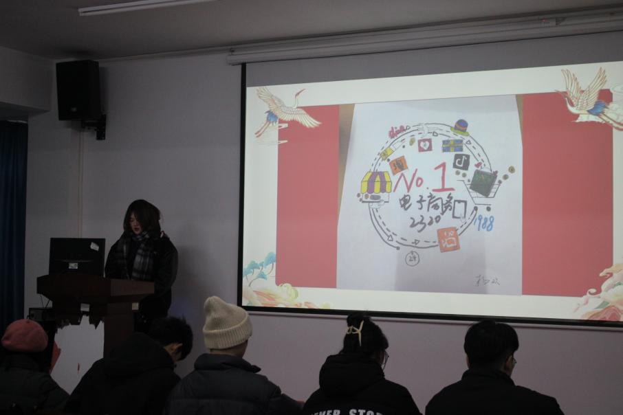 Beat365唯一官方网站2023年班徽、黑板报设计大赛顺利开展 Beat365唯一官方网站2023年班徽、黑板报设计大赛顺利开展