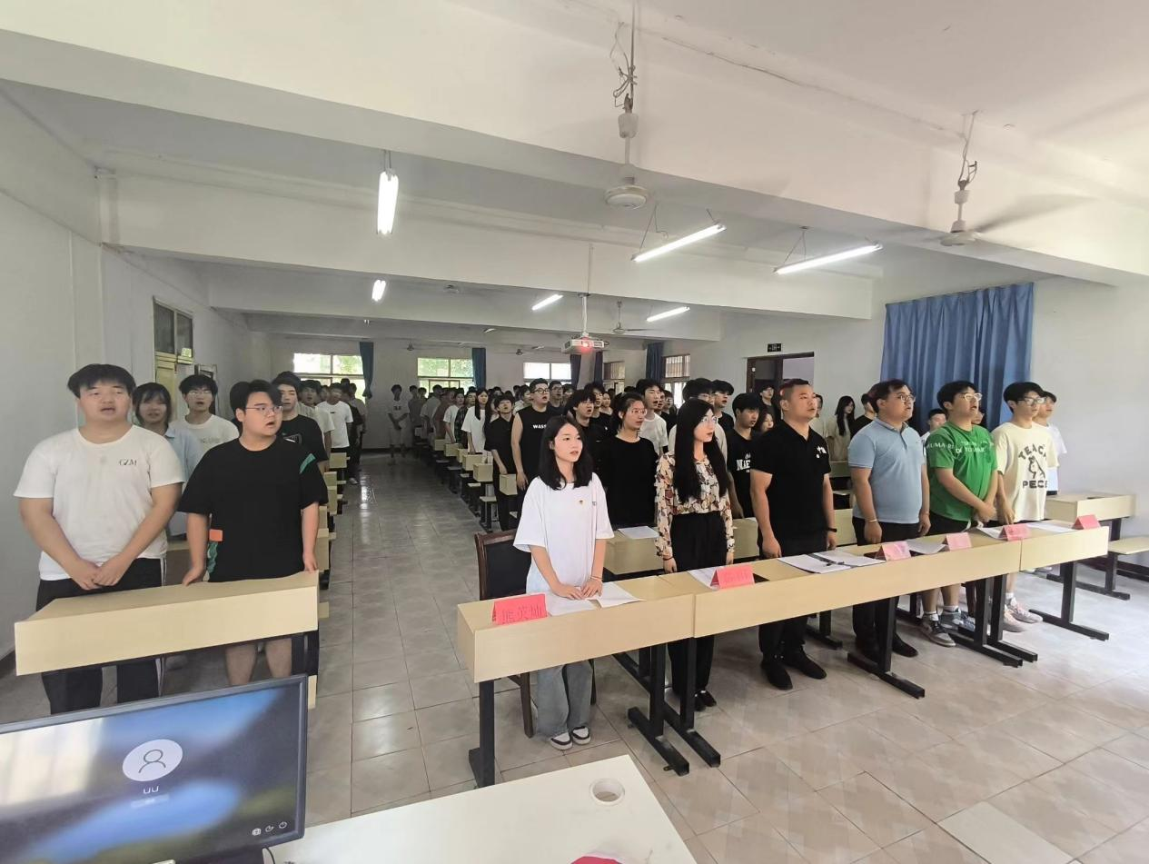 青春心向党，奋斗新征程 ——Beat365唯一官方网站第五期团课结业典礼暨入团仪式