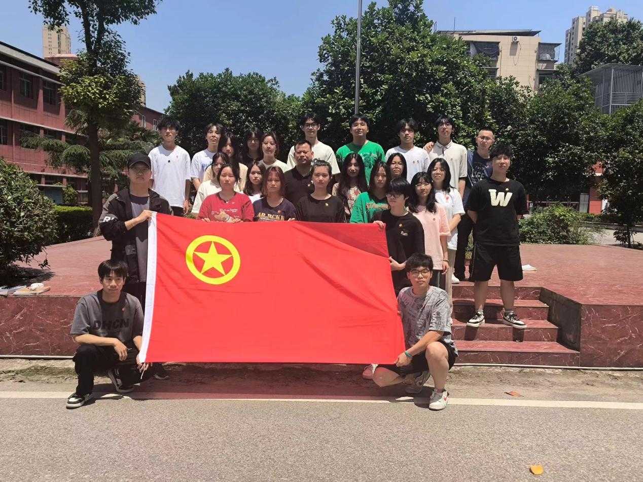 青春心向党，奋斗新征程 ——Beat365唯一官方网站第五期团课结业典礼暨入团仪式