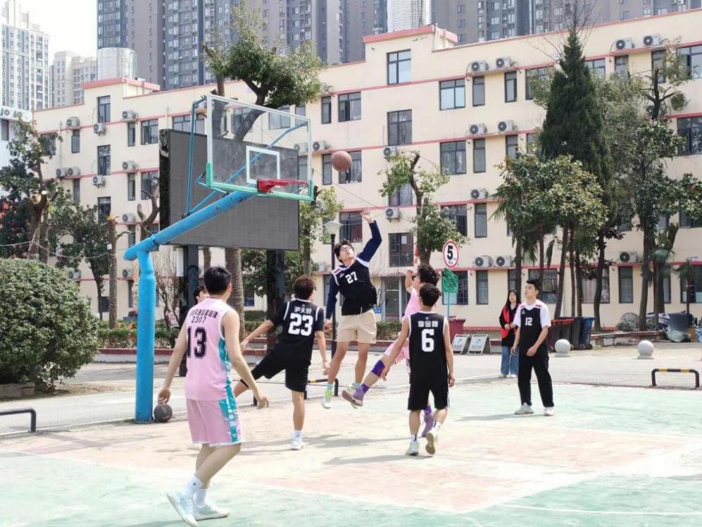 团簇星空,绽放芳华 ——Beat365唯一官方网站第二届社团文化节 团簇星空,绽放芳华 ——Beat365唯一官方网站第二届社团文化节