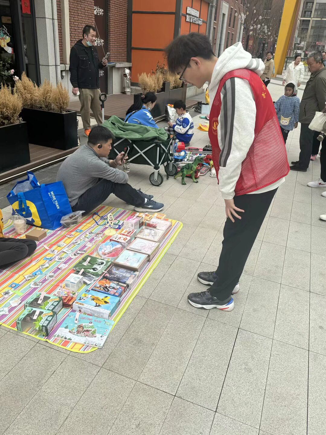 弘扬雷锋精神,争做时代新人 弘扬雷锋精神,争做时代新人