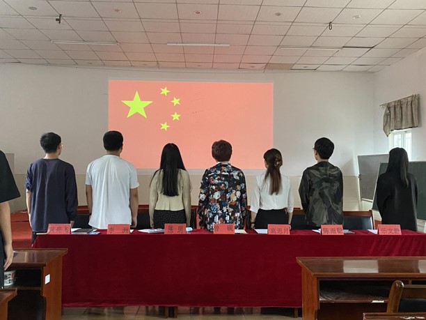 365官网举办首届团课结业典礼暨入团仪式