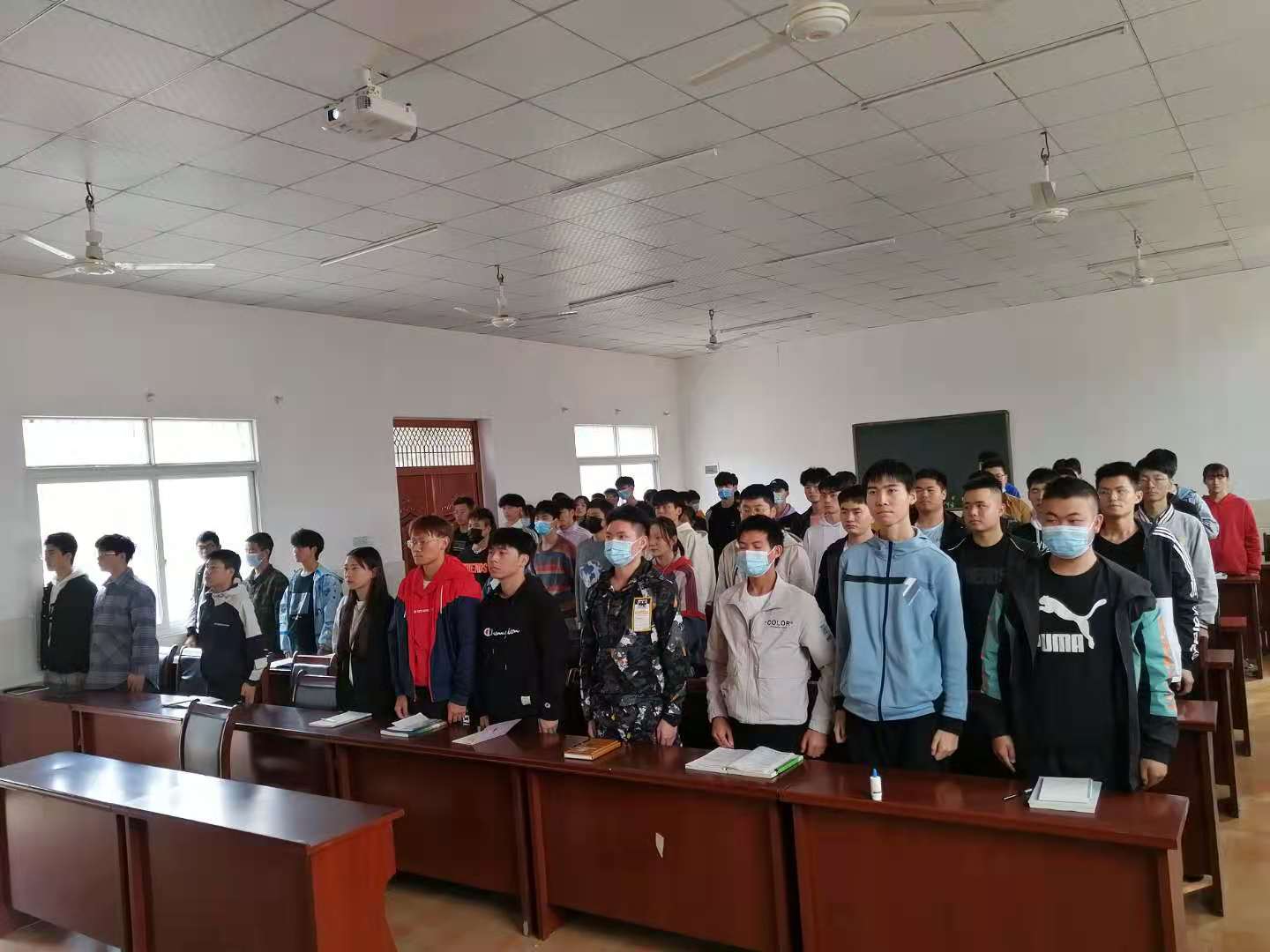 365官网举行第三十期业余党校开班仪式 365官网举行第三十期业余党校开班仪式