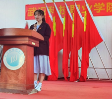 365官网2020—2021学年“五四”表彰大会暨文艺汇演 隆重举办! 365官网2020—2021学年“五四”表彰大会暨文艺汇演 隆重举办!