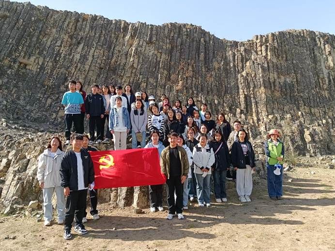 mmexport1714136083236